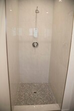 6708 Morella Ave in Los Angeles, CA - Building Photo - Building Photo