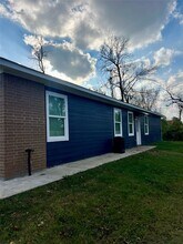 9811 Leath St in Houston, TX - Building Photo - Building Photo