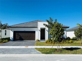 23572 SW 107th Pl in Princeton, FL - Building Photo