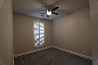 6060 Van Horn Ln in Frisco, TX - Foto de edificio - Building Photo