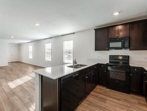 642 Cochran Dr in Princeton, TX - Building Photo - Building Photo