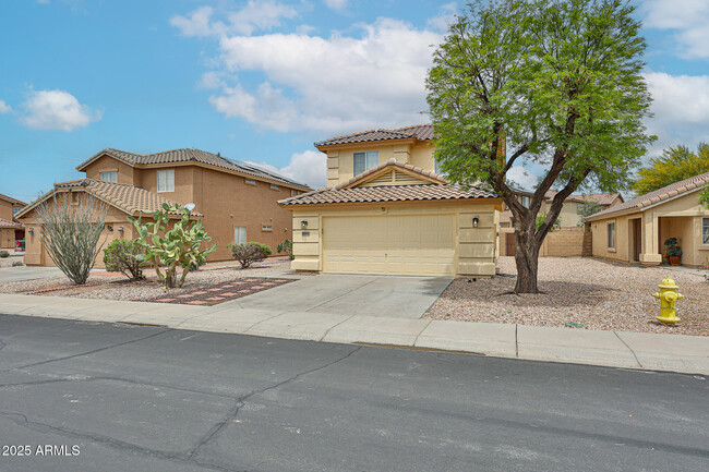 property at 22664 W Solano Dr