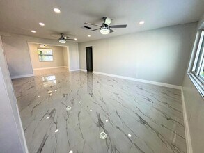 1307 SW 24th St in Boynton Beach, FL - Building Photo - Building Photo