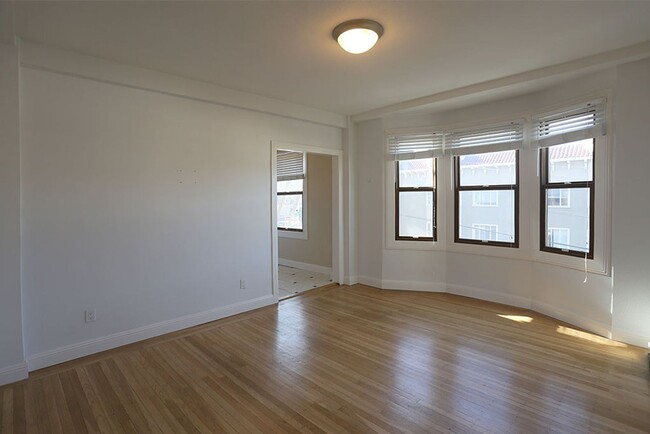 494 27th Ave in San Francisco, CA - Foto de edificio - Building Photo