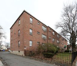 35 Evergreen Ave in Hartford, CT - Building Photo - Building Photo