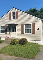 735 Compton St in Louisville, KY - Building Photo