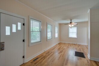 1500 Berry St in Nashville, TN - Building Photo - Building Photo