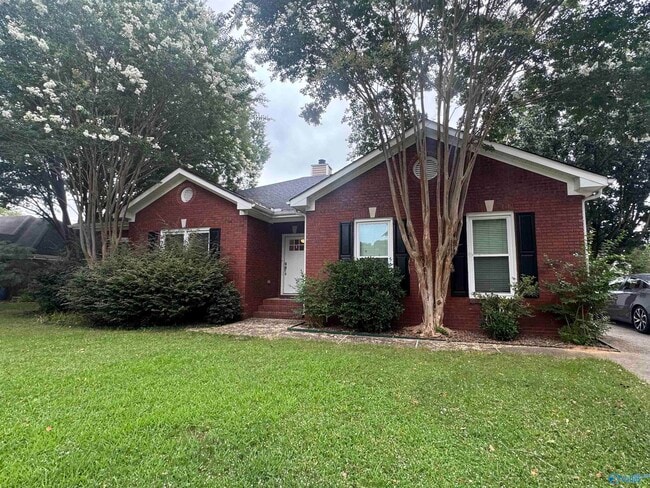 property at 2629 Quarter Ln SE