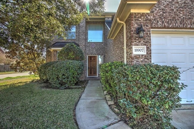 property at 18907 Dural Dr