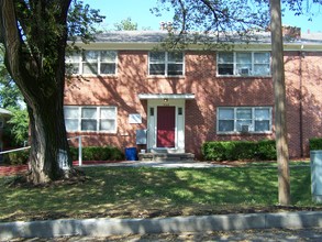 Swope Plaza Apartments in Kansas City, MO - Building Photo - Building Photo