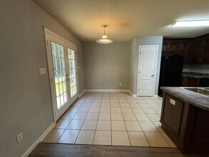 1758 Almond Tree Pl in Valdosta, GA - Building Photo - Building Photo