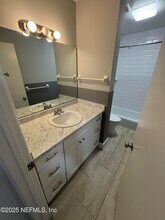 2441 Spring Park Rd in Jacksonville, FL - Building Photo - Building Photo