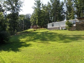 3024-3028 Tom's Way in Kodak, TN - Building Photo - Building Photo