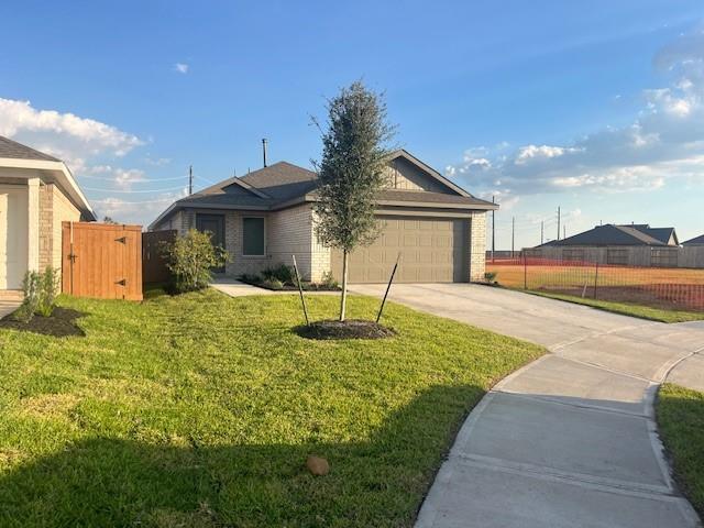 10839 Hickory Ln in Beasley, TX - Foto de edificio - Building Photo