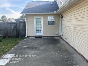 413 Rushmore Ct in Raeford, NC - Building Photo - Building Photo