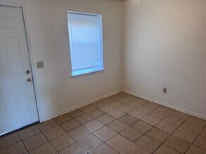 1435 26th St NE in Paris, TX - Building Photo - Building Photo