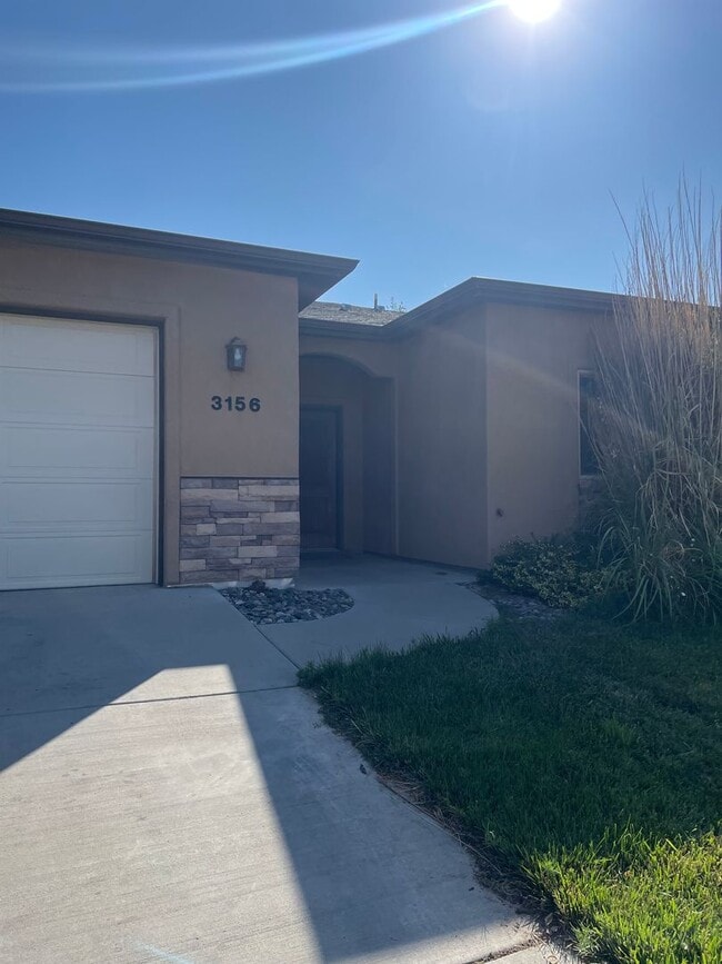 property at 3156 Cross Canyon Ln
