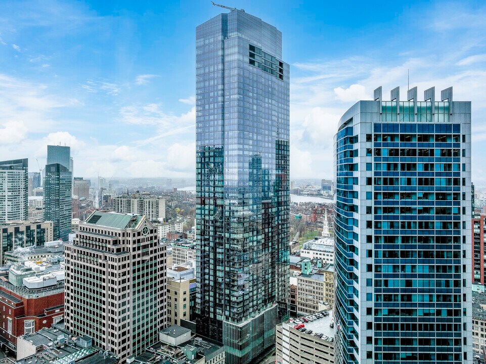 Millennium Tower in Boston, MA - Foto de edificio