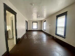 362 E South St in Akron, OH - Building Photo - Building Photo