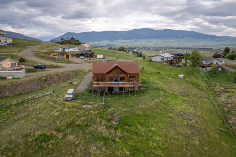 405 Goat Mountain in Livingston, MT - Building Photo