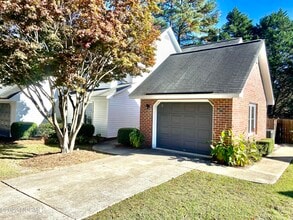 400 Georgetown Ct in Winterville, NC - Building Photo - Building Photo