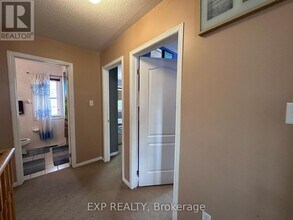 60 Oranmore Crescent in Brampton, ON - Building Photo - Building Photo