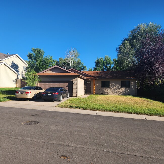 257 Lupine Dr in New Castle, CO - Building Photo - Building Photo