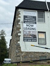 2337 Haverford Rd in Ardmore, PA - Foto de edificio - Building Photo