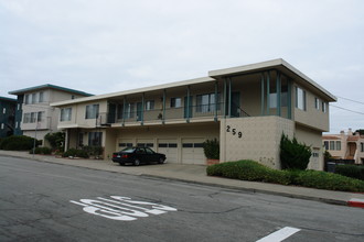 259 San Luis Ave in San Bruno, CA - Building Photo - Building Photo