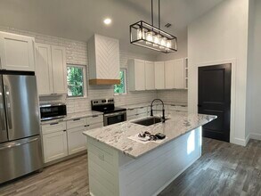 1321 Cedar Ave S in Niceville, FL - Building Photo - Building Photo