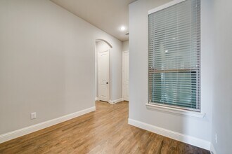 923 Whitehall Dr in Richardson, TX - Building Photo - Building Photo
