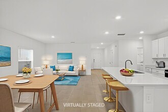 3917 Southern Vista Loop in St. Cloud, FL - Foto de edificio - Building Photo