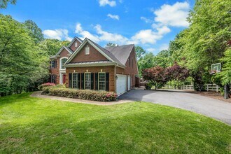 14263 Howard Rd in Dayton, MD - Building Photo - Building Photo