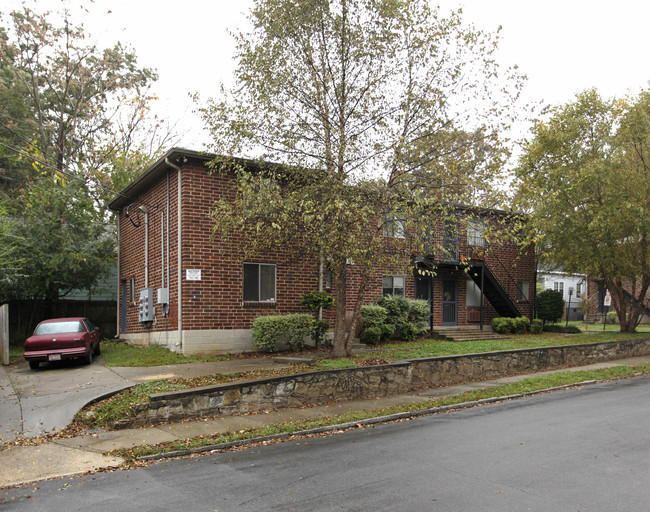 657 NE John Wesley Dobbs Ave in Atlanta, GA - Foto de edificio - Building Photo