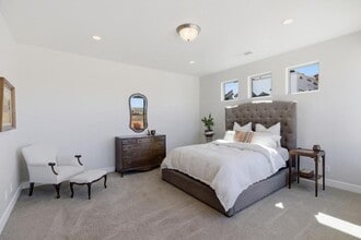 701 N Millcreek Springs Dr in Washington, UT - Building Photo - Building Photo