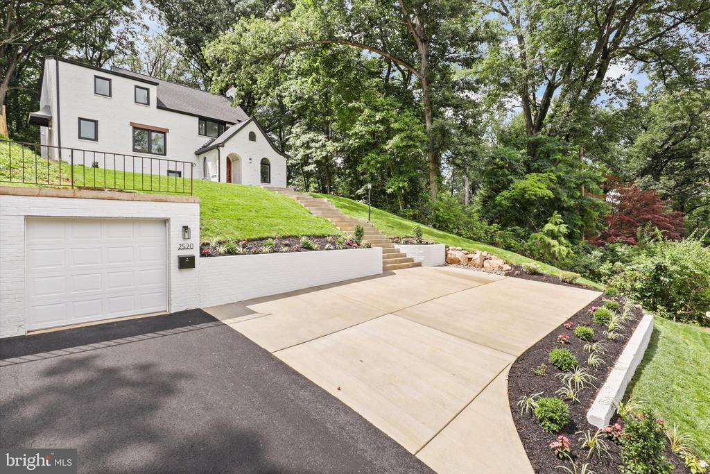 2520 N Vernon St in Arlington, VA - Building Photo