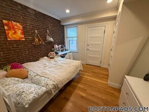 1616 Beacon St in Brookline, MA - Building Photo - Building Photo