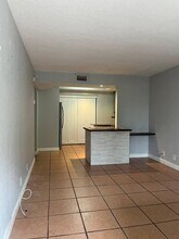 3115 Park Ave, Unit 3 in West Palm Beach, FL - Building Photo - Building Photo
