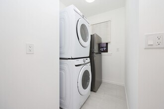 121 Browne St, Unit 3 in Brookline, MA - Building Photo - Building Photo