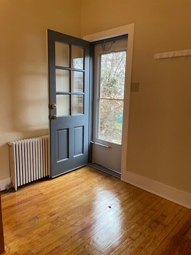 181 E Court St in Doylestown, PA - Building Photo - Building Photo