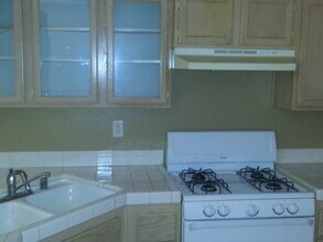 1830 N Buffalo Dr-Unit -1830 N. Buffalo Dr. # 1092 in Las Vegas, NV - Building Photo - Building Photo