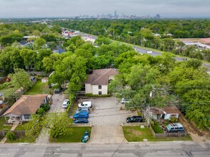 905 E 51st St in Austin, TX - Building Photo - Building Photo