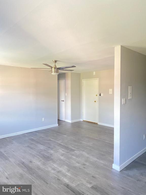 262 E Cliveden St in Philadelphia, PA - Building Photo - Building Photo