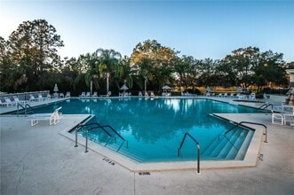 9413 Summerbreeze Ter in New Port Richey, FL - Foto de edificio - Building Photo