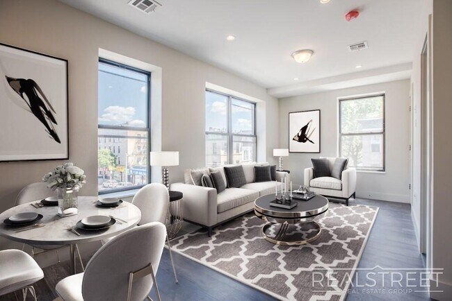 property at 1578 Union St