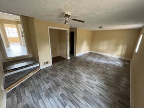 2862 Oak Forest Dr in Jackson, MS - Building Photo - Building Photo