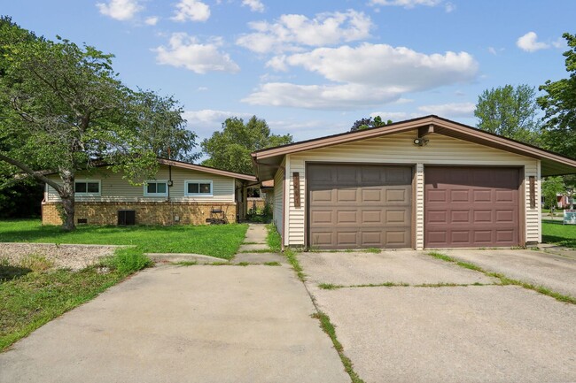 property at 1201 Broadmoor Dr