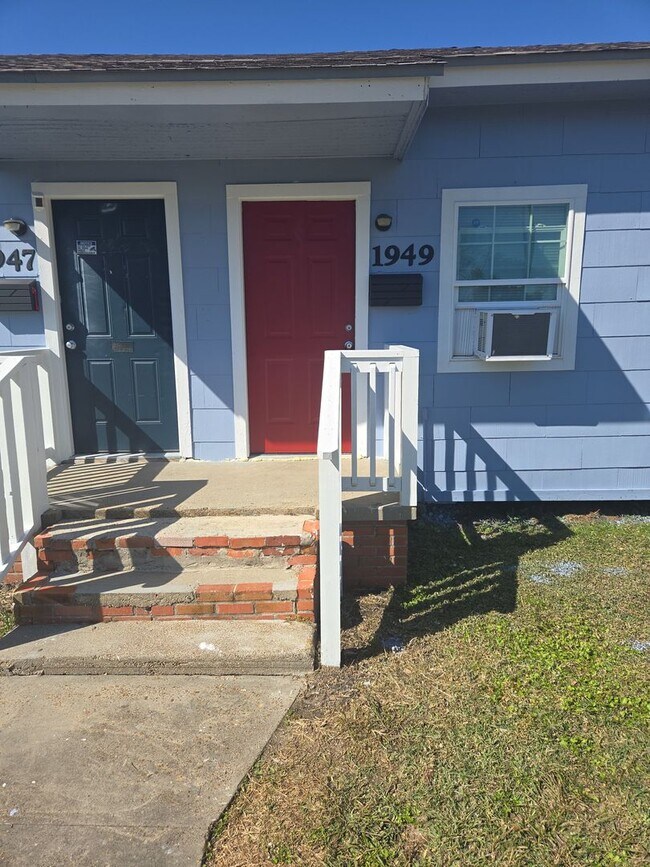 1949-1949 8th St in Port Arthur, TX - Building Photo - Building Photo