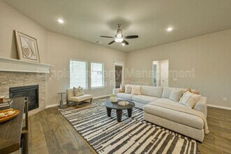 3806 Palmetto Trail in Oklahoma City, OK - Building Photo - Building Photo