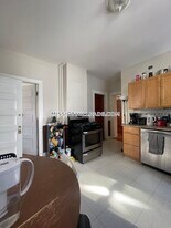 9 Hillside St, Unit 2 in Boston, MA - Building Photo
